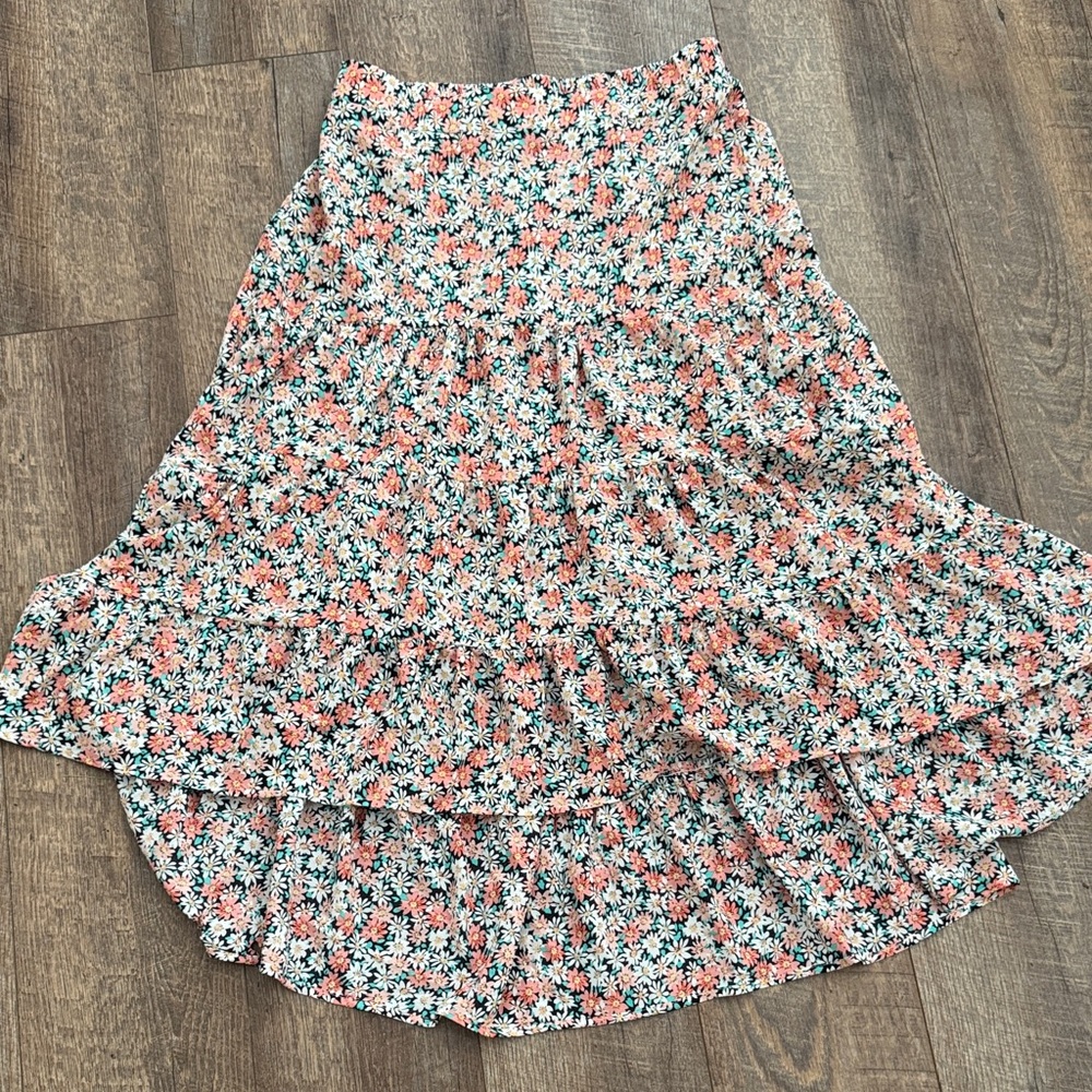 Tiered High-Low Floral Maxi Skirt in Coral and White